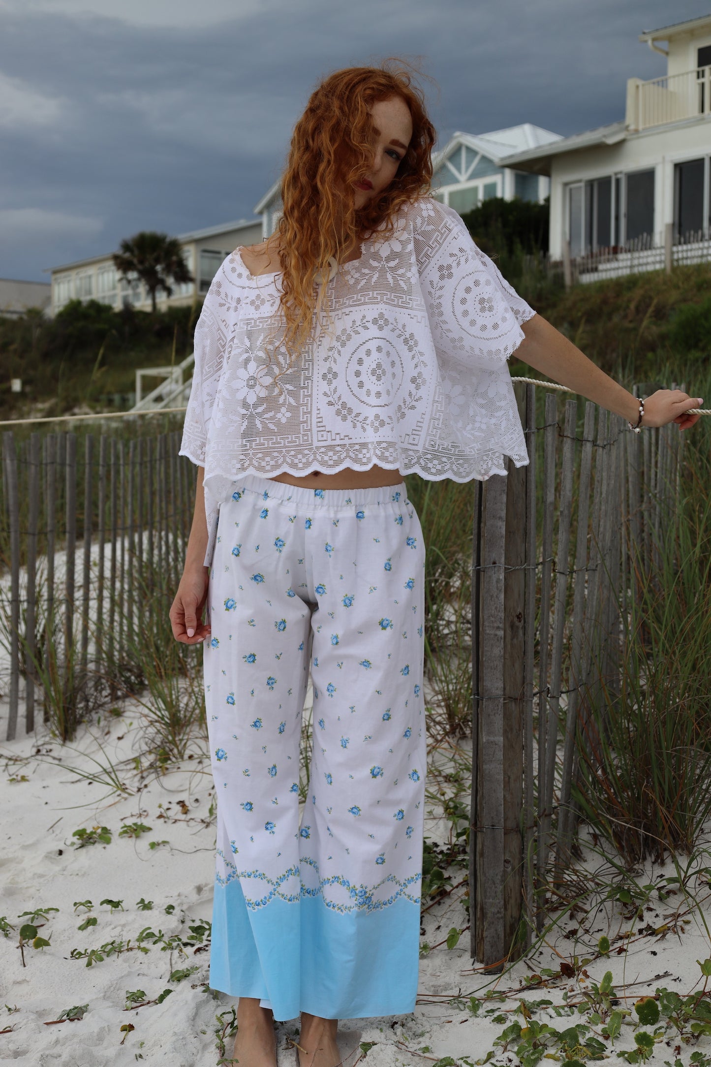 White Lace Tablecloth Top