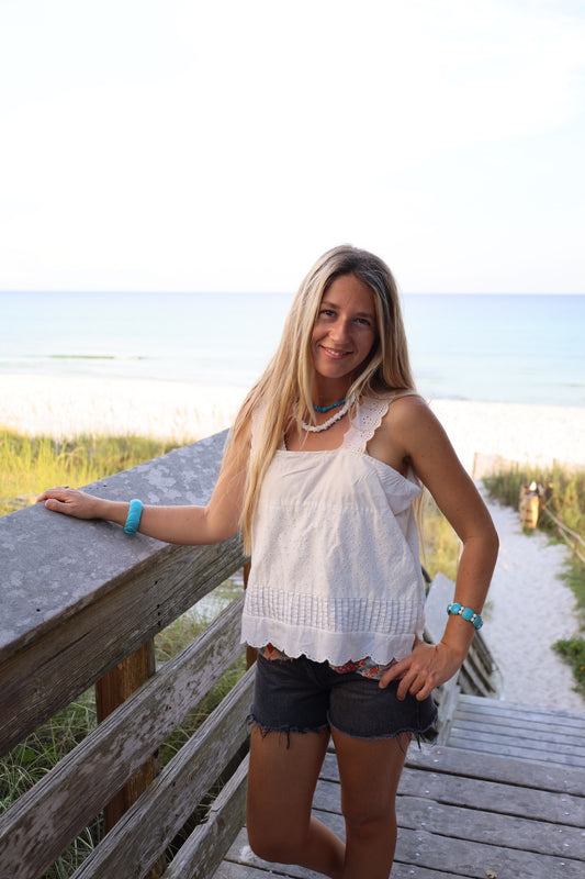 Scallop Eyelet Tank