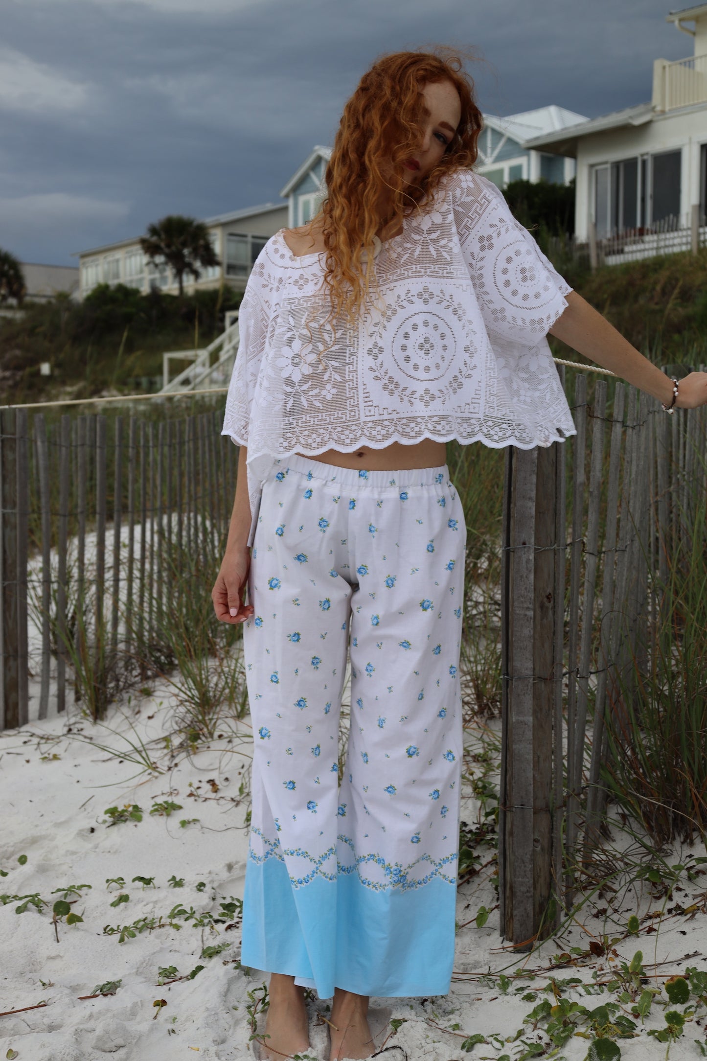 White Lace Tablecloth Top